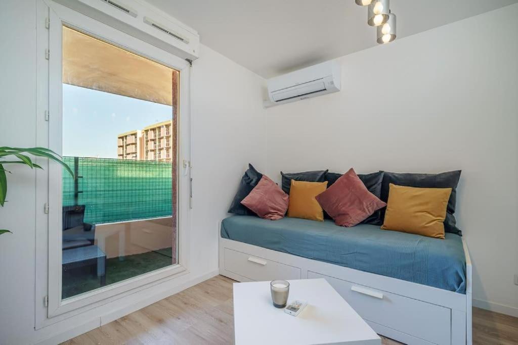 Appartement Climatise Avec Terrasse Tout Equipe A 5Min De La Gare St Charles Marseille Eksteriør billede