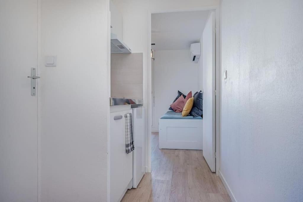 Appartement Climatise Avec Terrasse Tout Equipe A 5Min De La Gare St Charles Marseille Eksteriør billede